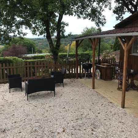Chalet lumineux au cœur du Périgord Noir La Machome Extérieur photo